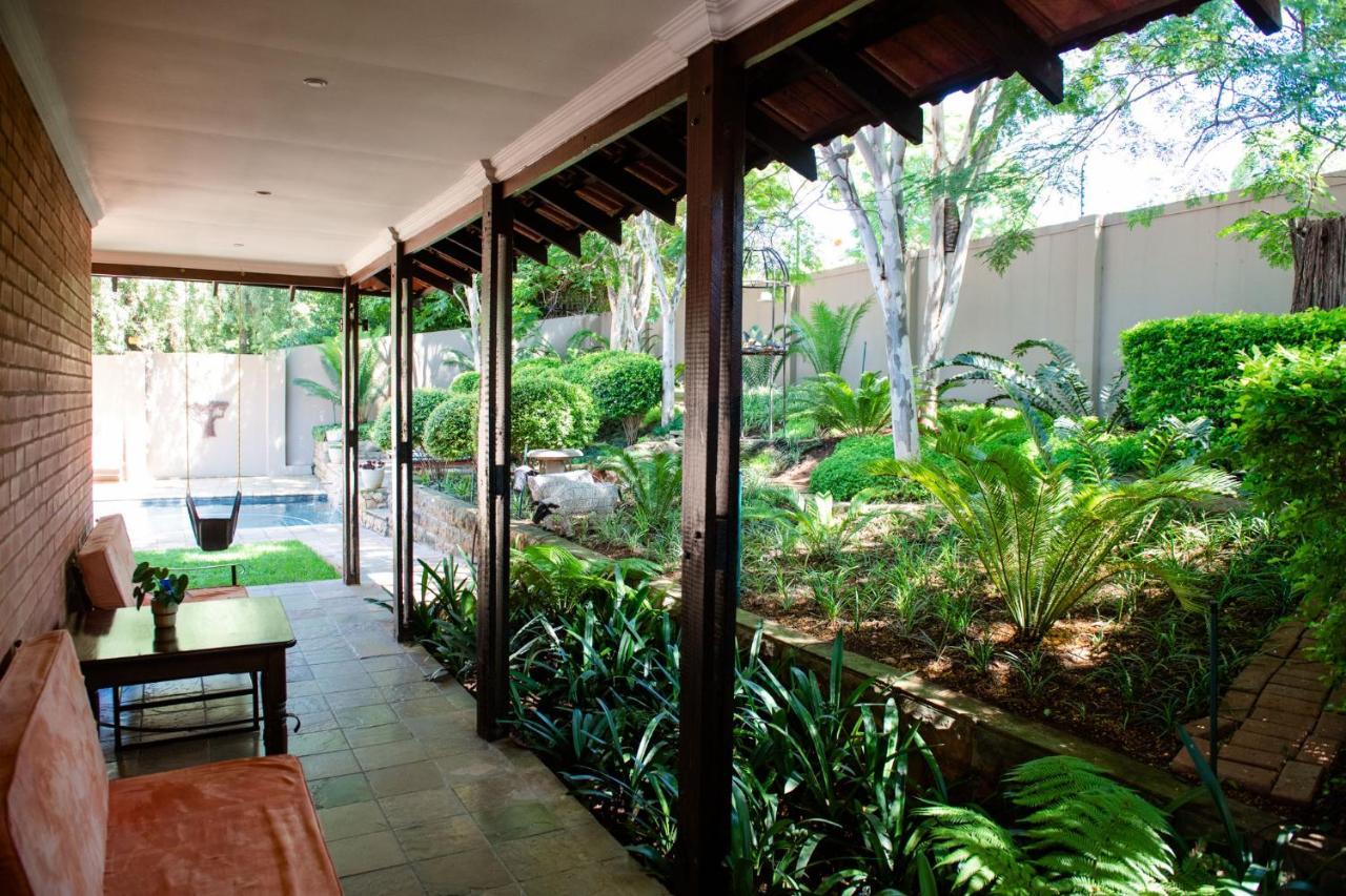 37 On Charles Hotel Pretoria Bagian luar foto